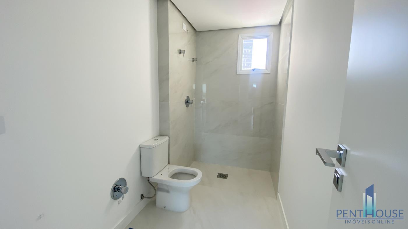 Apartamento à venda com 4 quartos, 145m² - Foto 20