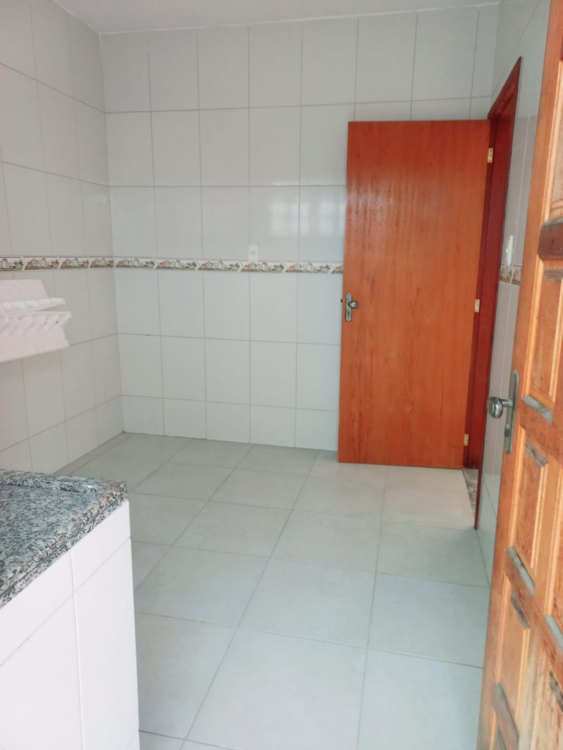 Casa à venda com 2 quartos, 68m² - Foto 15