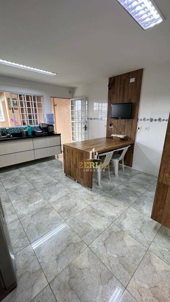 Sobrado à venda com 3 quartos, 450m² - Foto 5