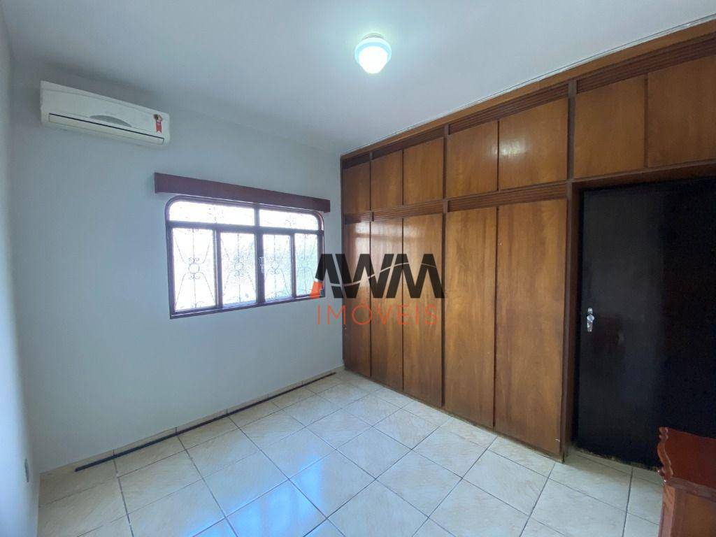 Casa à venda com 3 quartos, 193m² - Foto 6