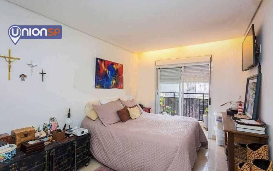 Apartamento à venda com 4 quartos, 156m² - Foto 6