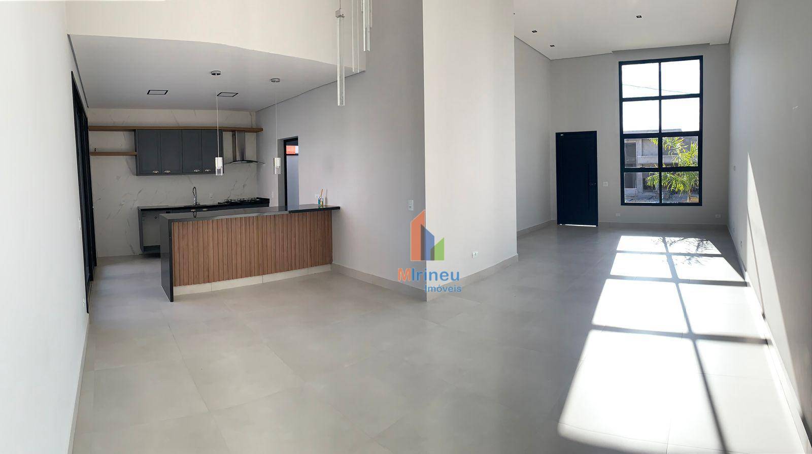 Casa de Condomínio à venda com 3 quartos, 190m² - Foto 1