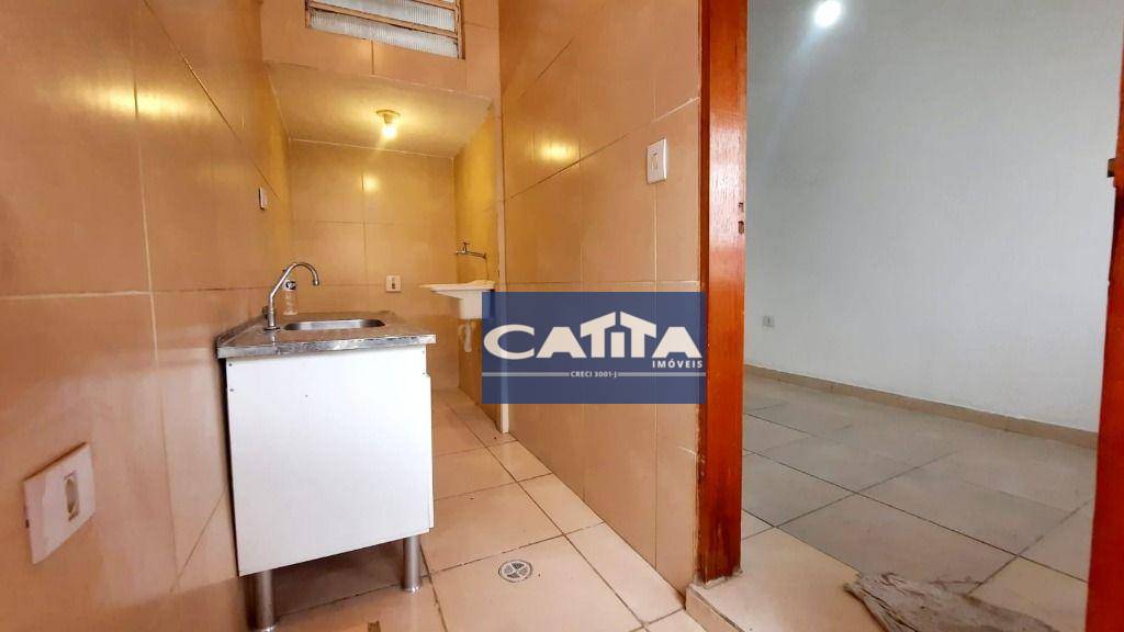 Casa para alugar com 1 quarto, 75m² - Foto 9