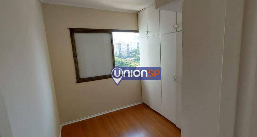 Apartamento à venda com 2 quartos, 64m² - Foto 7