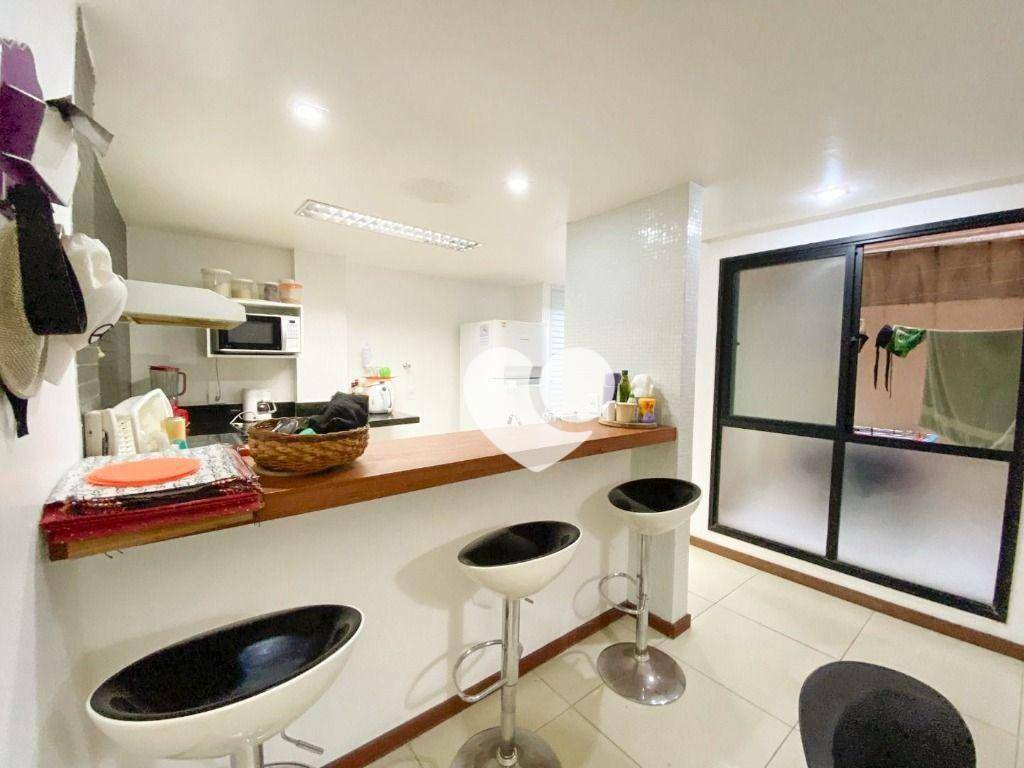 Apartamento à venda com 3 quartos, 107m² - Foto 6