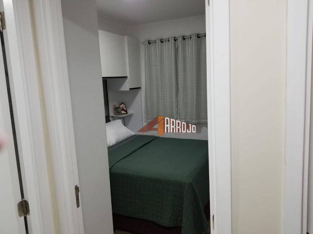 Apartamento à venda com 2 quartos, 38m² - Foto 21