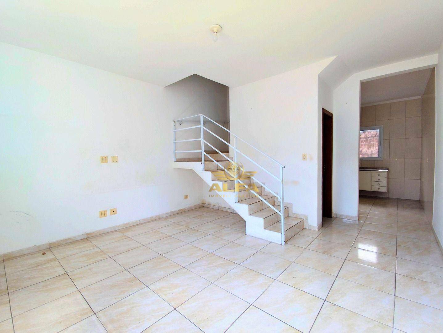 Sobrado à venda com 2 quartos, 72m² - Foto 1