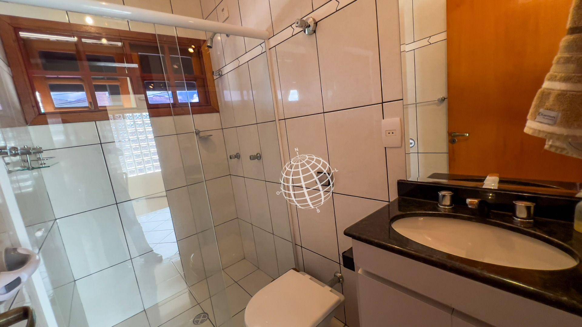 Casa à venda com 3 quartos, 246m² - Foto 36