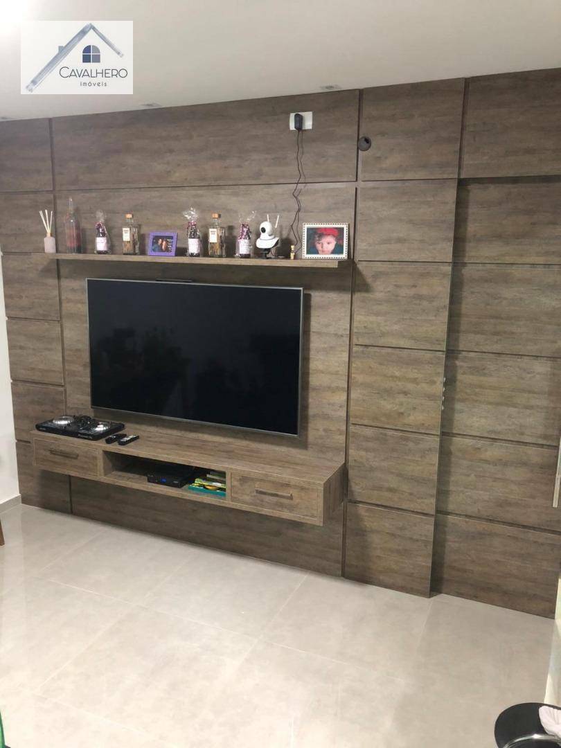 Apartamento à venda com 3 quartos, 80m² - Foto 1