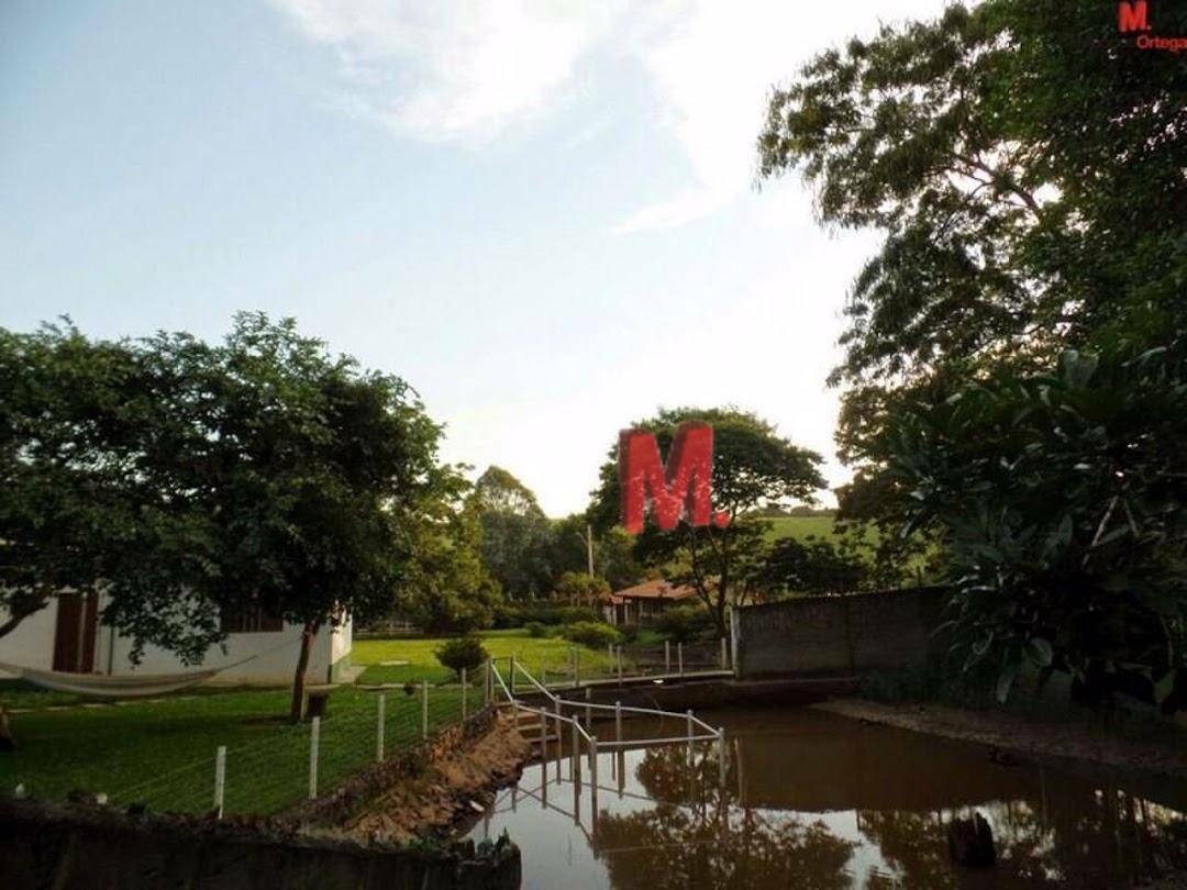 Chácara à venda e aluguel com 3 quartos, 363m² - Foto 39