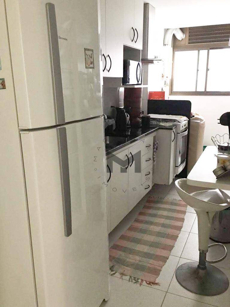 Apartamento à venda com 2 quartos, 87m² - Foto 8