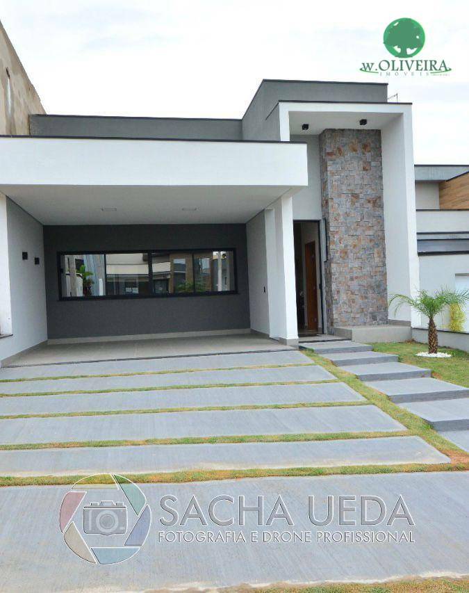 Casa à venda com 3 quartos, 130m² - Foto 1