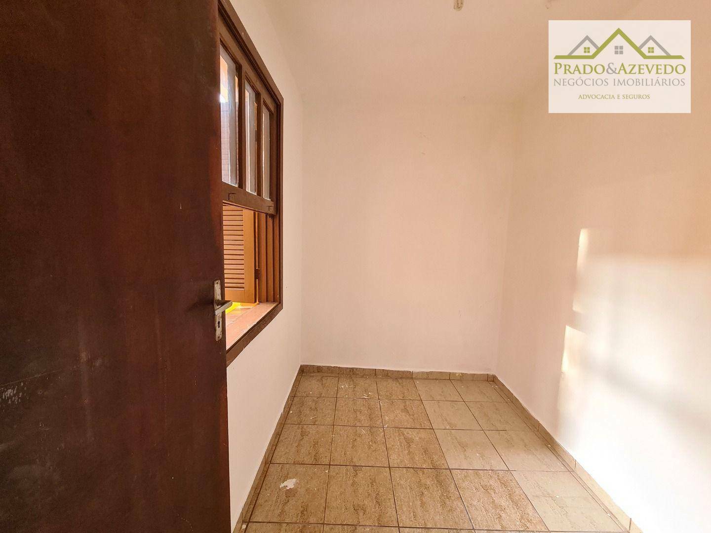 Casa à venda com 2 quartos, 138m² - Foto 18