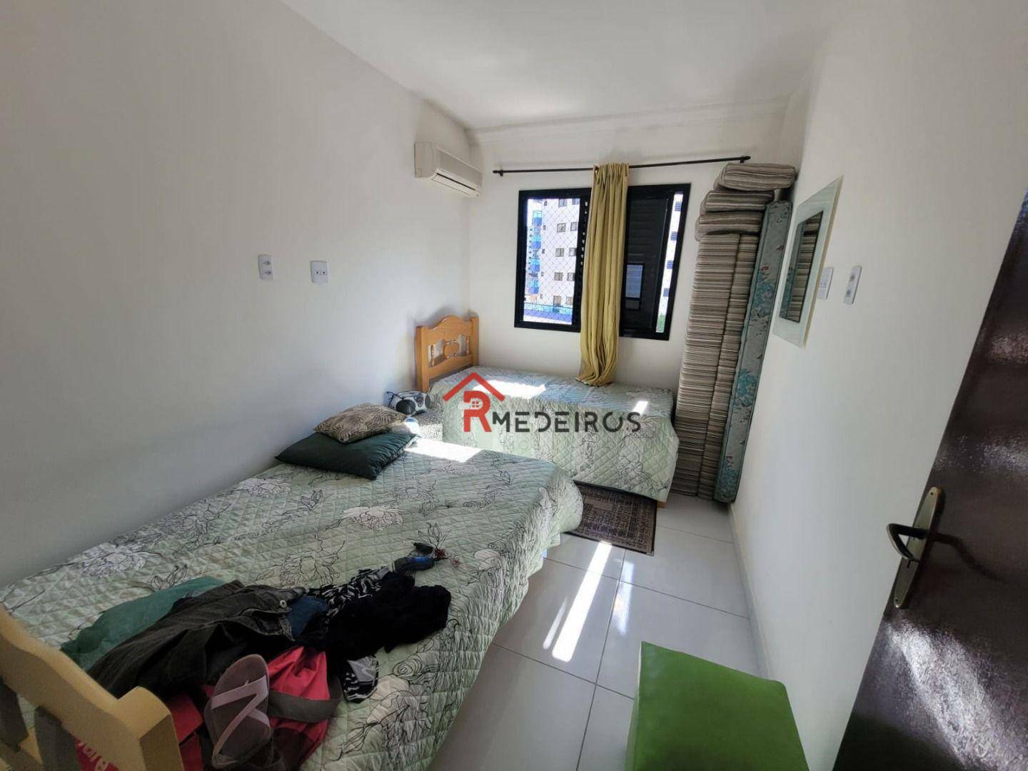 Apartamento à venda com 2 quartos, 70m² - Foto 12