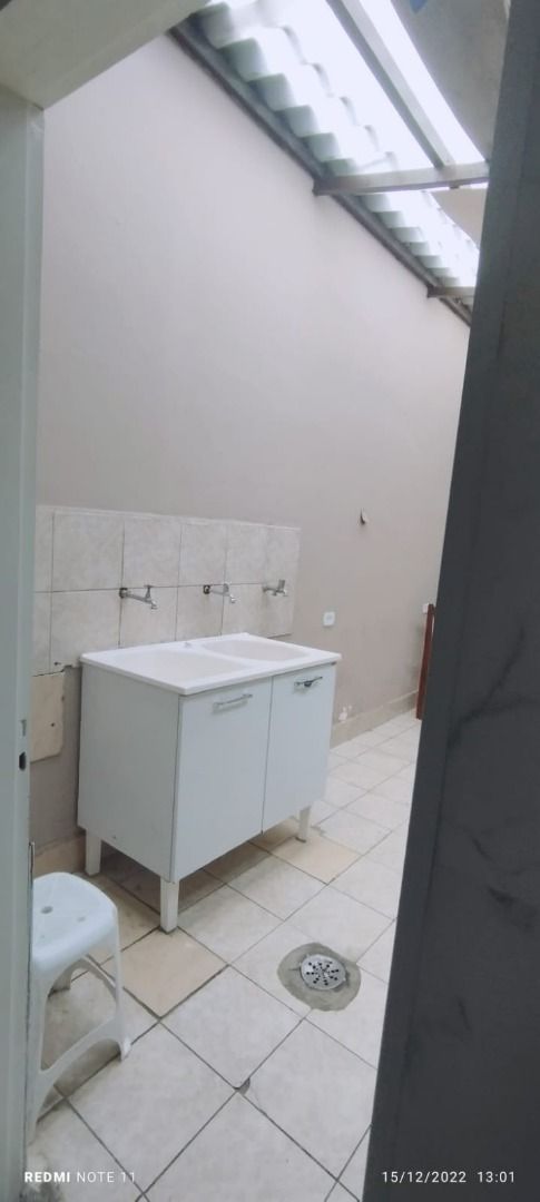 Casa à venda com 3 quartos, 120m² - Foto 11