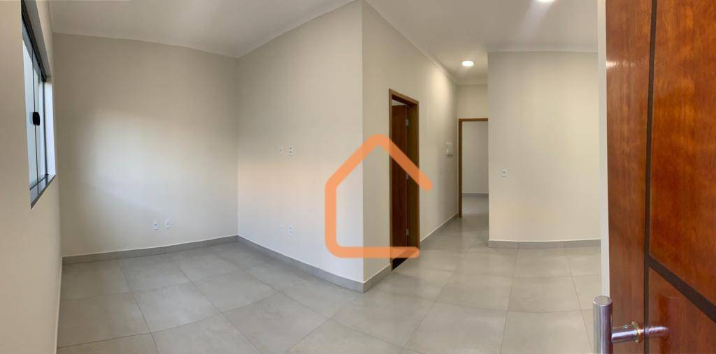 Casa à venda com 2 quartos, 82m² - Foto 2