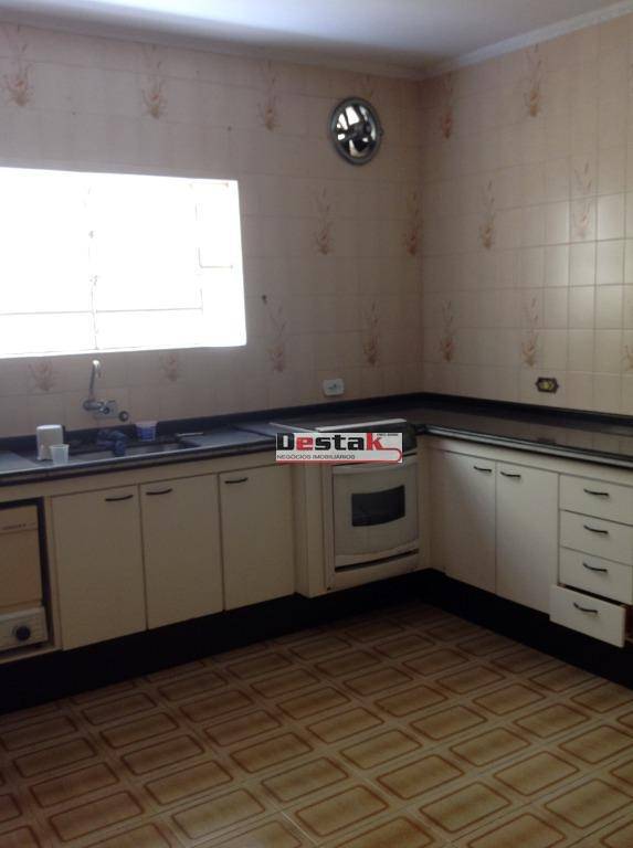 Sobrado à venda com 3 quartos, 195m² - Foto 6