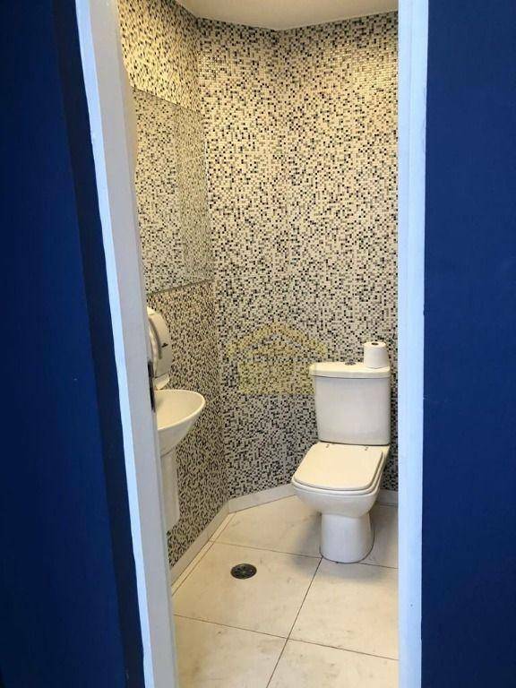 Sobrado à venda e aluguel com 3 quartos, 120m² - Foto 17