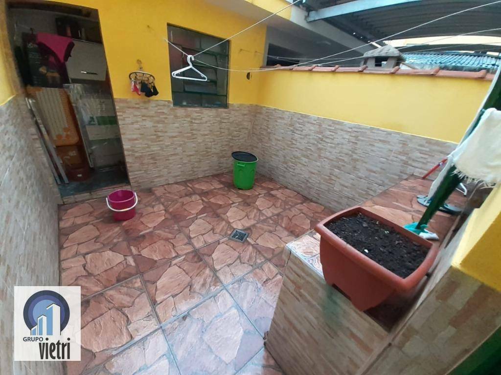 Sobrado à venda com 2 quartos, 97m² - Foto 25