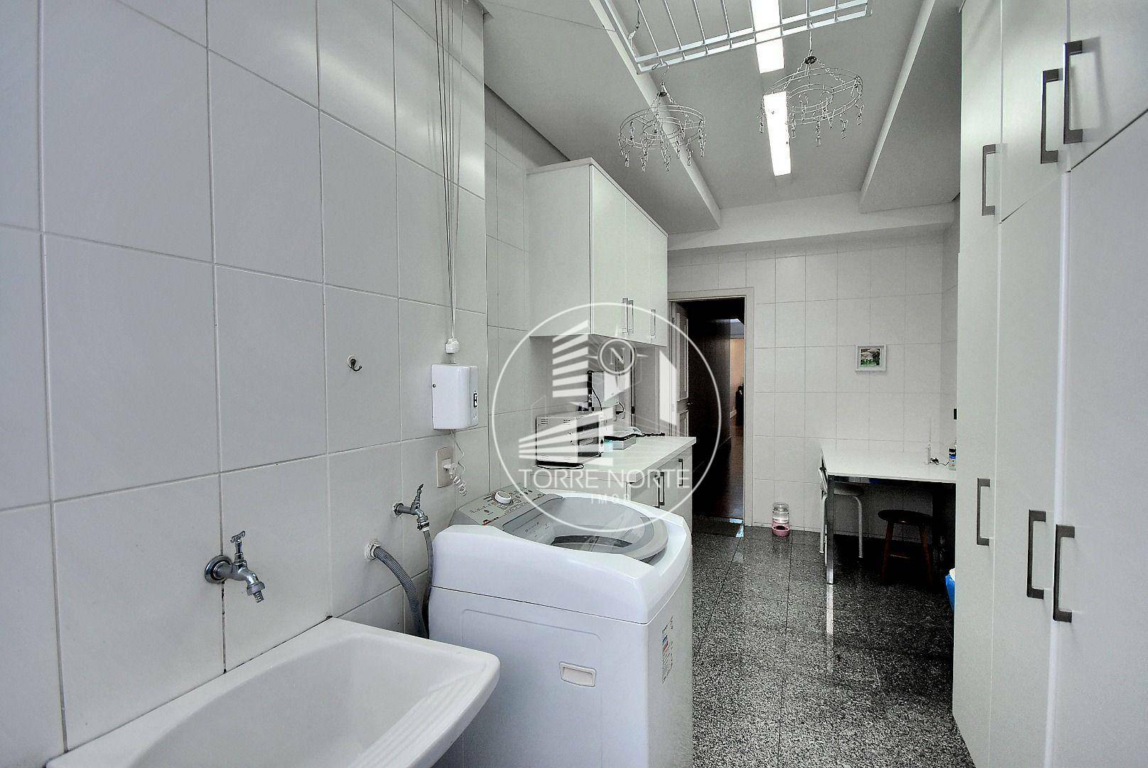 Apartamento à venda com 6 quartos, 367m² - Foto 30