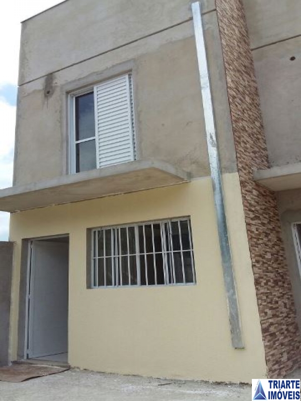 Sobrado à venda com 2 quartos, 60m² - Foto 1