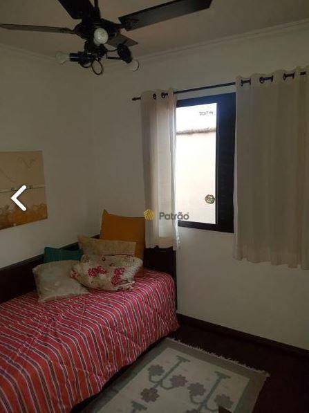 Apartamento à venda com 3 quartos, 150m² - Foto 8