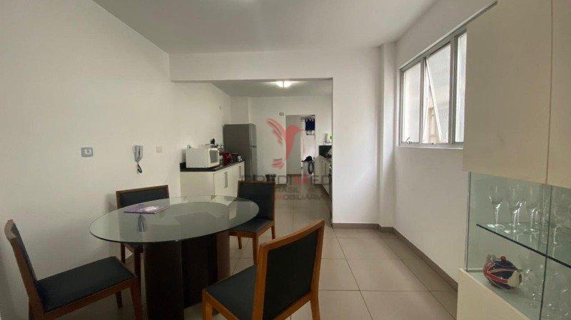 Apartamento à venda com 3 quartos - Foto 12