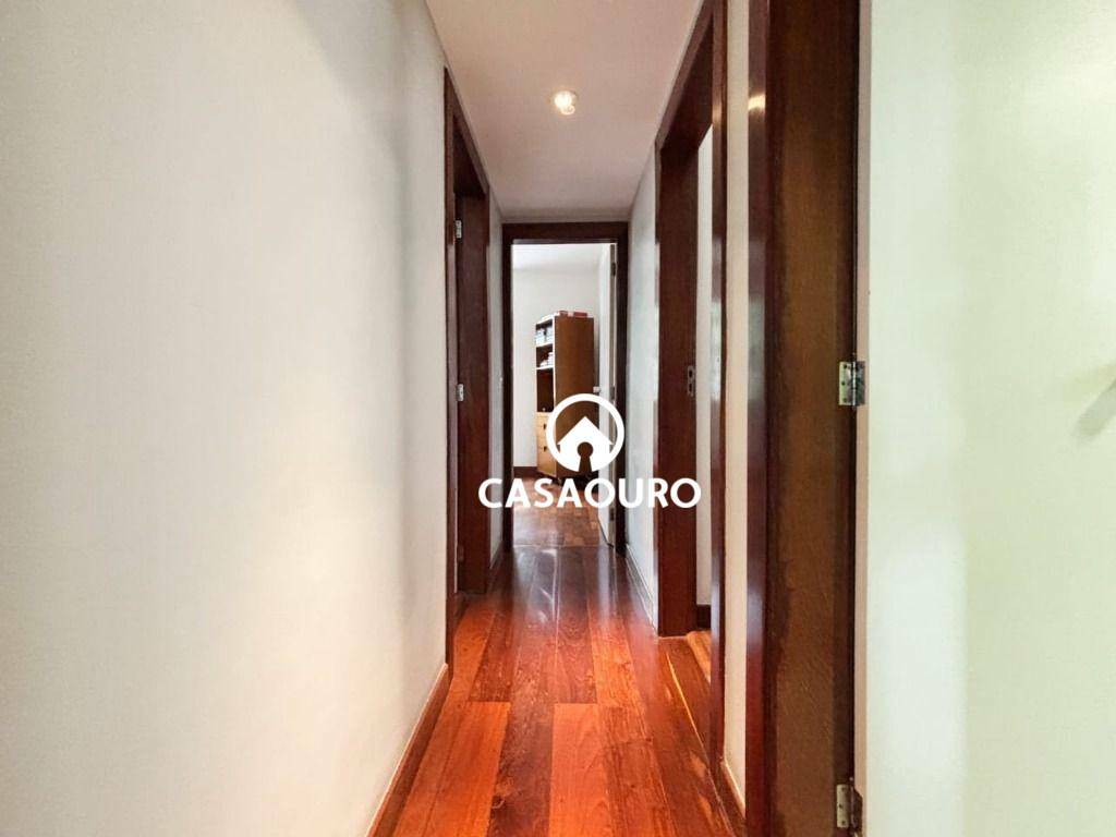Apartamento à venda com 3 quartos, 110m² - Foto 19