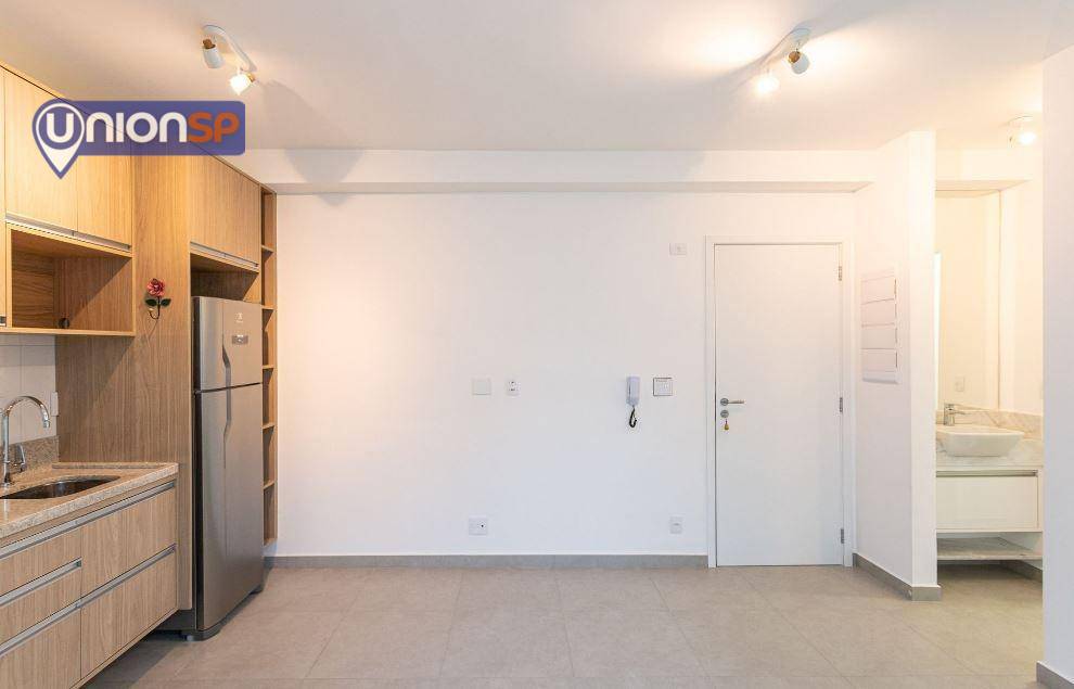 Apartamento à venda com 1 quarto, 35m² - Foto 12