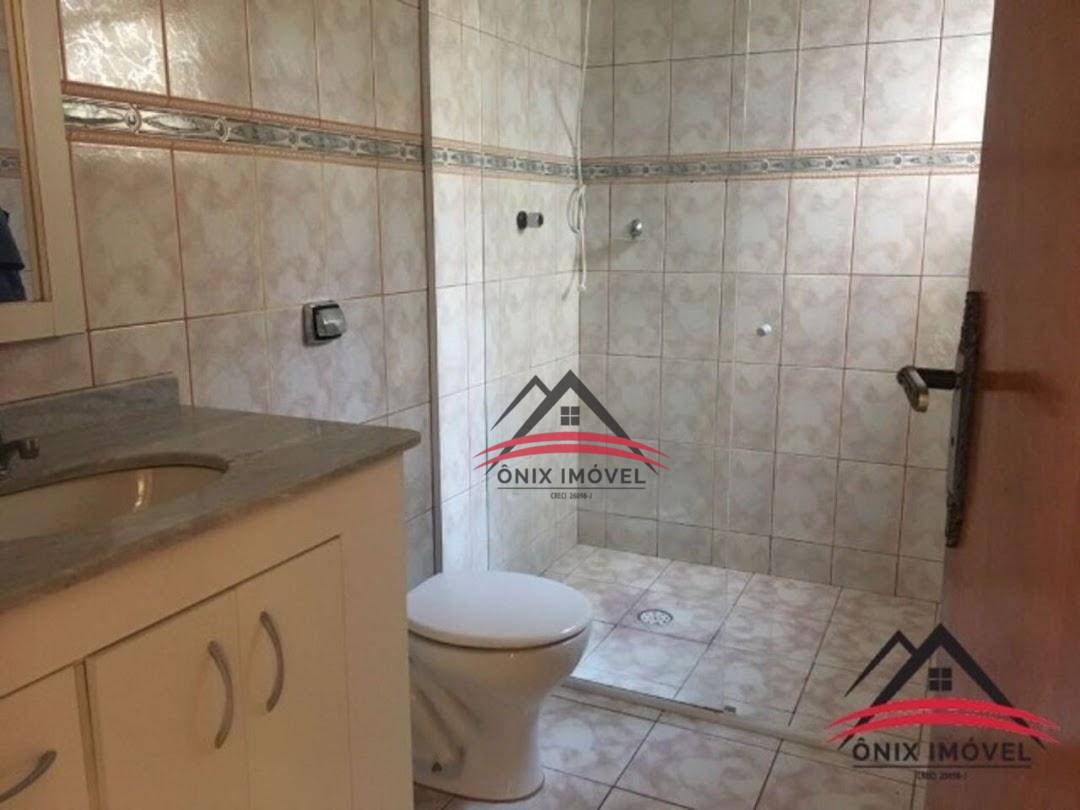 Casa à venda com 3 quartos, 170m² - Foto 12