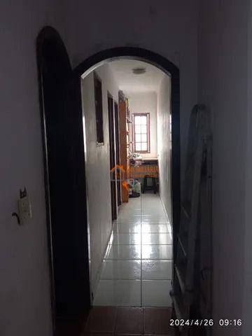 Sobrado à venda com 3 quartos, 200m² - Foto 5