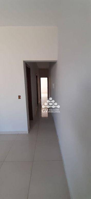 Casa à venda com 2 quartos, 70m² - Foto 27