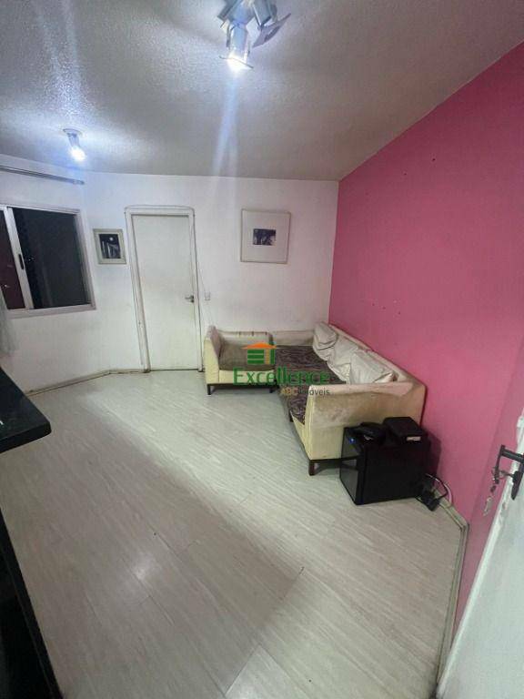 Apartamento à venda com 1 quarto, 70m² - Foto 4