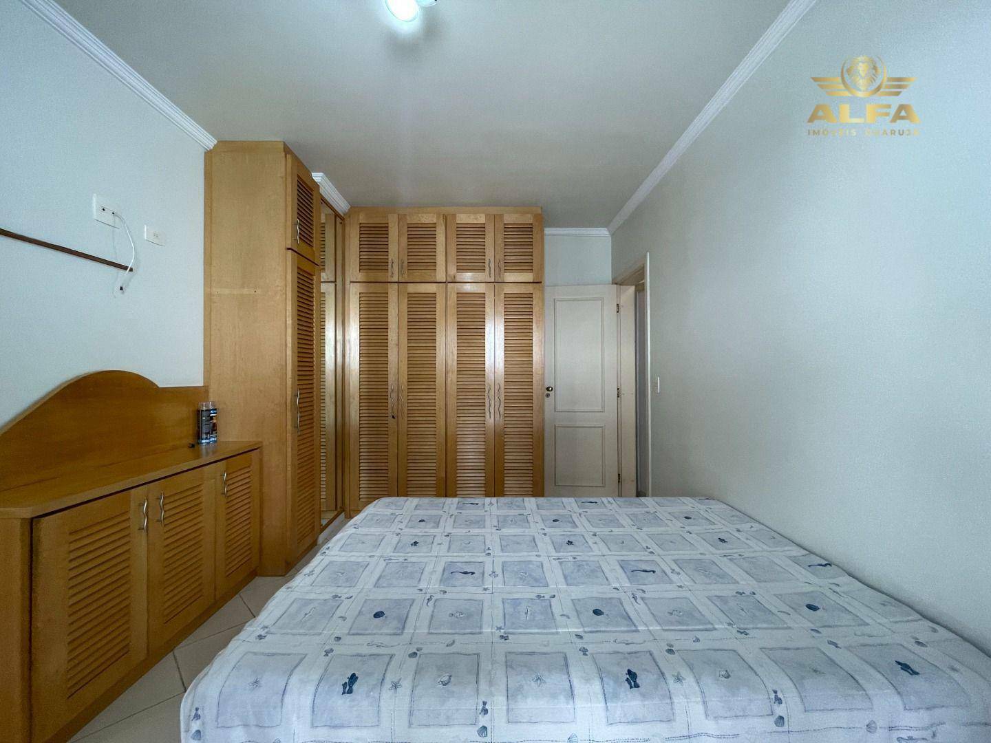 Apartamento à venda com 3 quartos, 135m² - Foto 19