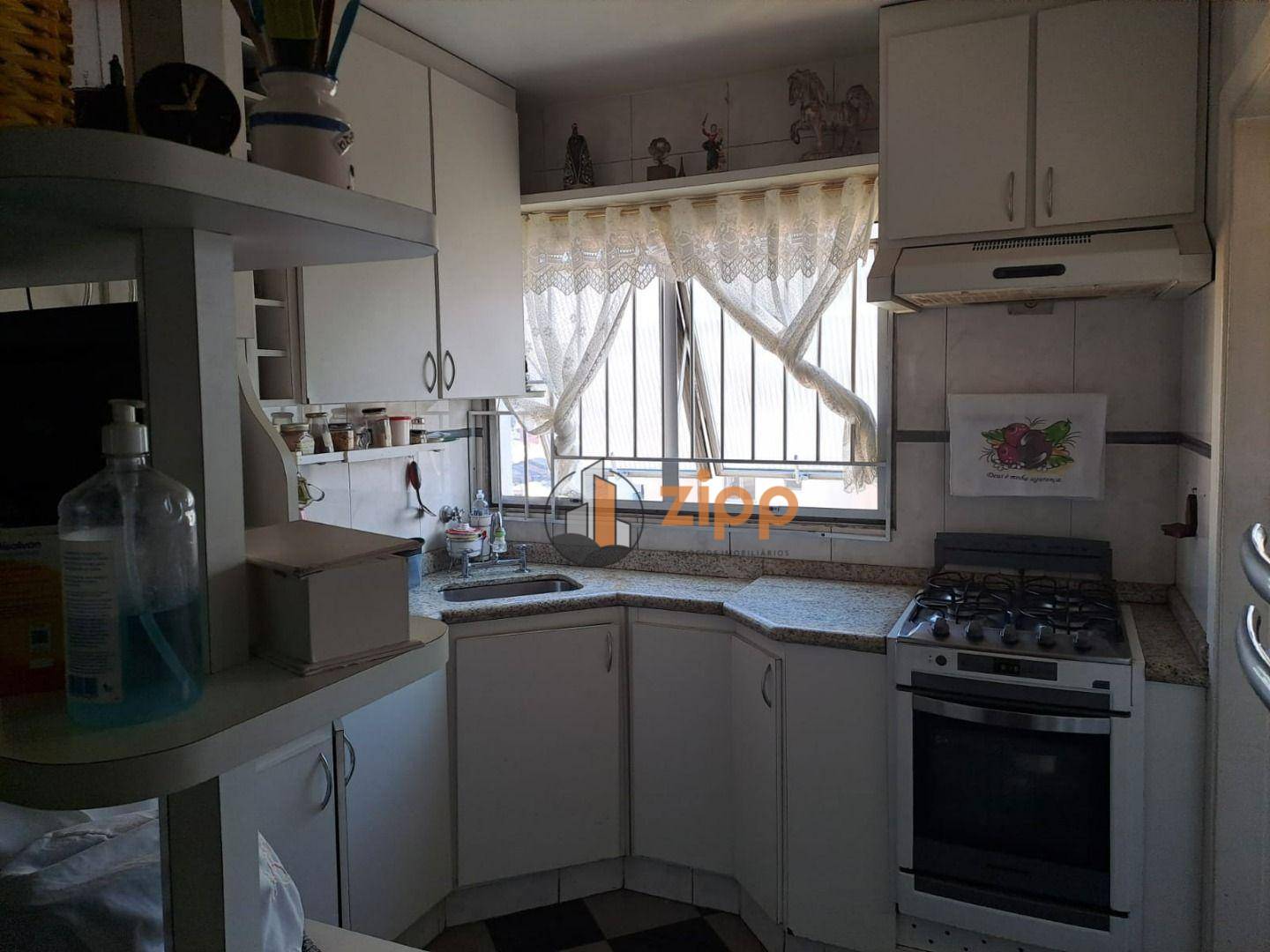 Apartamento à venda com 3 quartos, 115m² - Foto 13