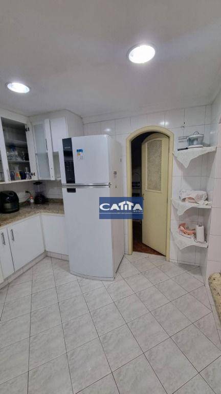 Sobrado à venda com 4 quartos, 300m² - Foto 7