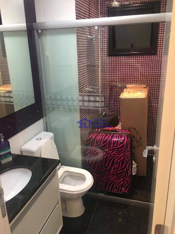 Apartamento à venda com 3 quartos, 186m² - Foto 13