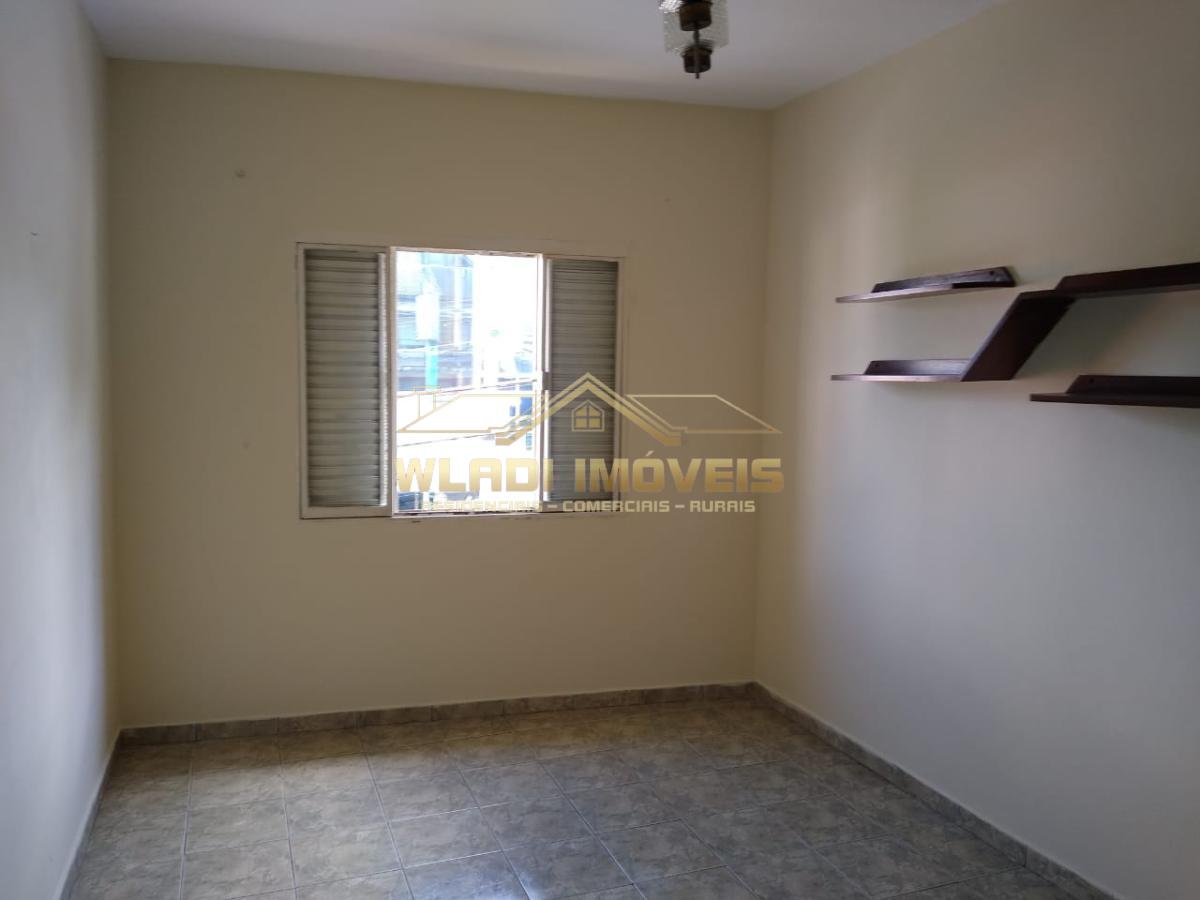 Casa à venda com 3 quartos, 145m² - Foto 14