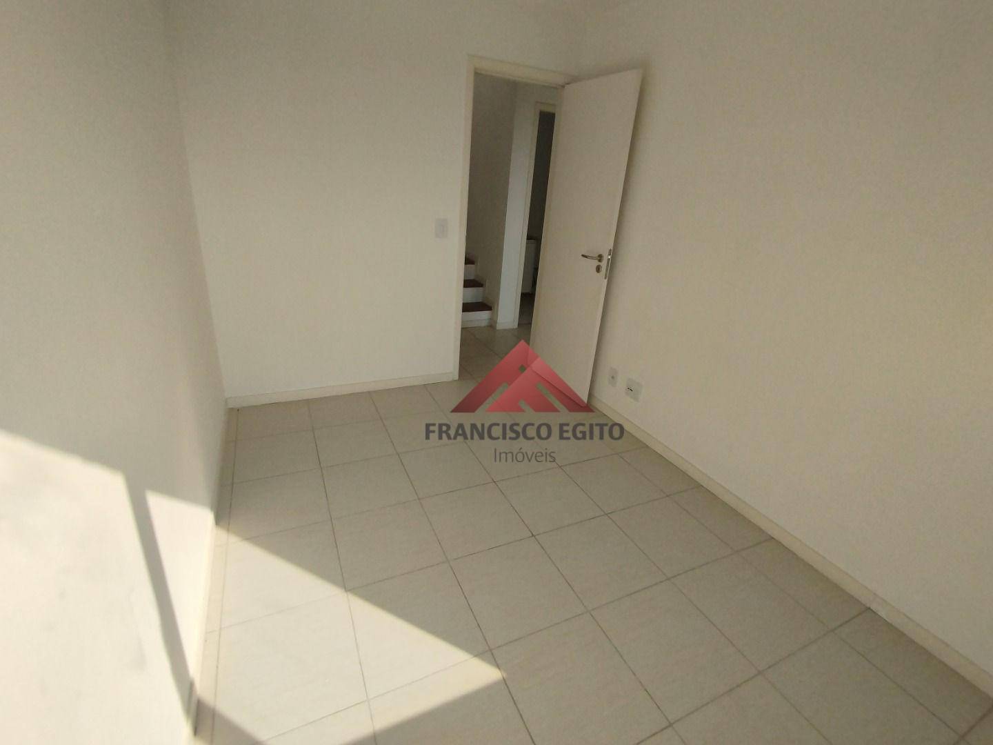 Apartamento à venda com 3 quartos, 130m² - Foto 10