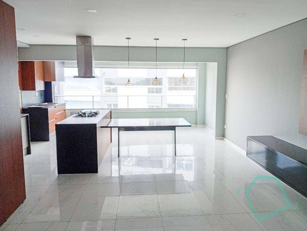 Apartamento à venda com 3 quartos, 104m² - Foto 2