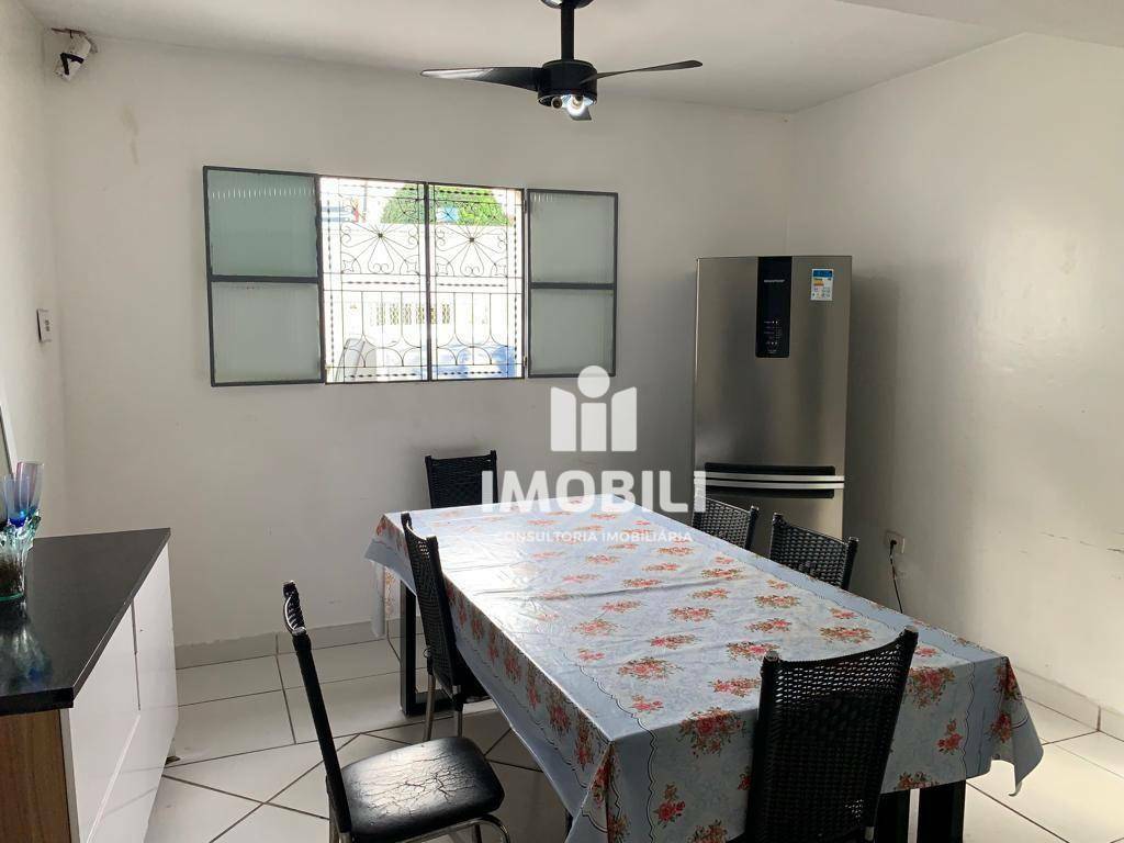 Casa à venda com 4 quartos, 221m² - Foto 20