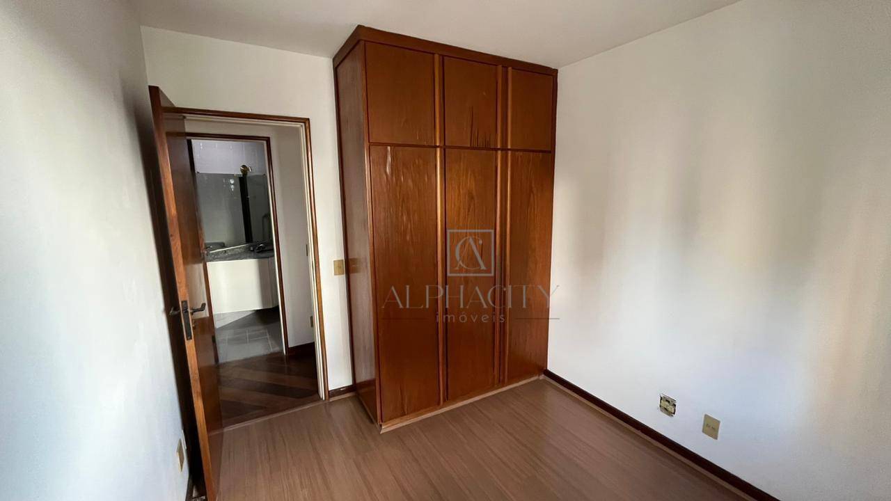 Apartamento à venda com 3 quartos, 98m² - Foto 6