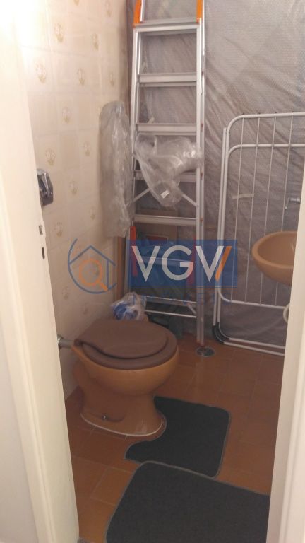 Casa à venda e aluguel com 3 quartos, 200m² - Foto 14