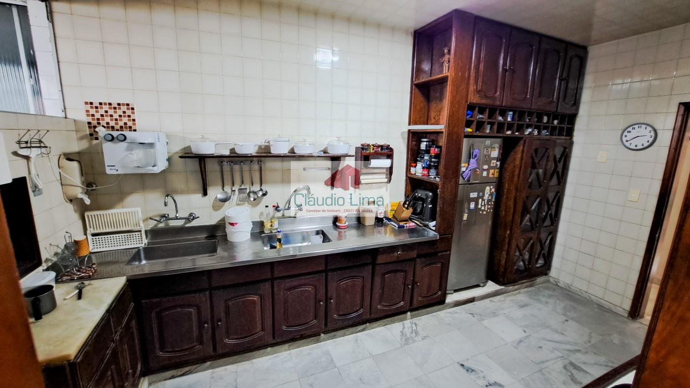 Apartamento à venda com 4 quartos, 200m² - Foto 13