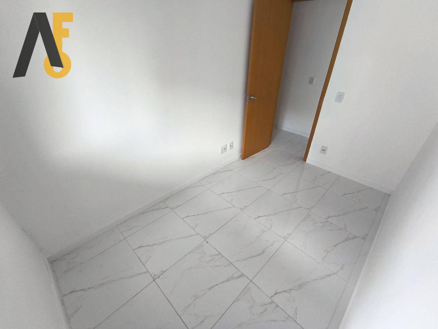 Apartamento à venda com 3 quartos, 77m² - Foto 11