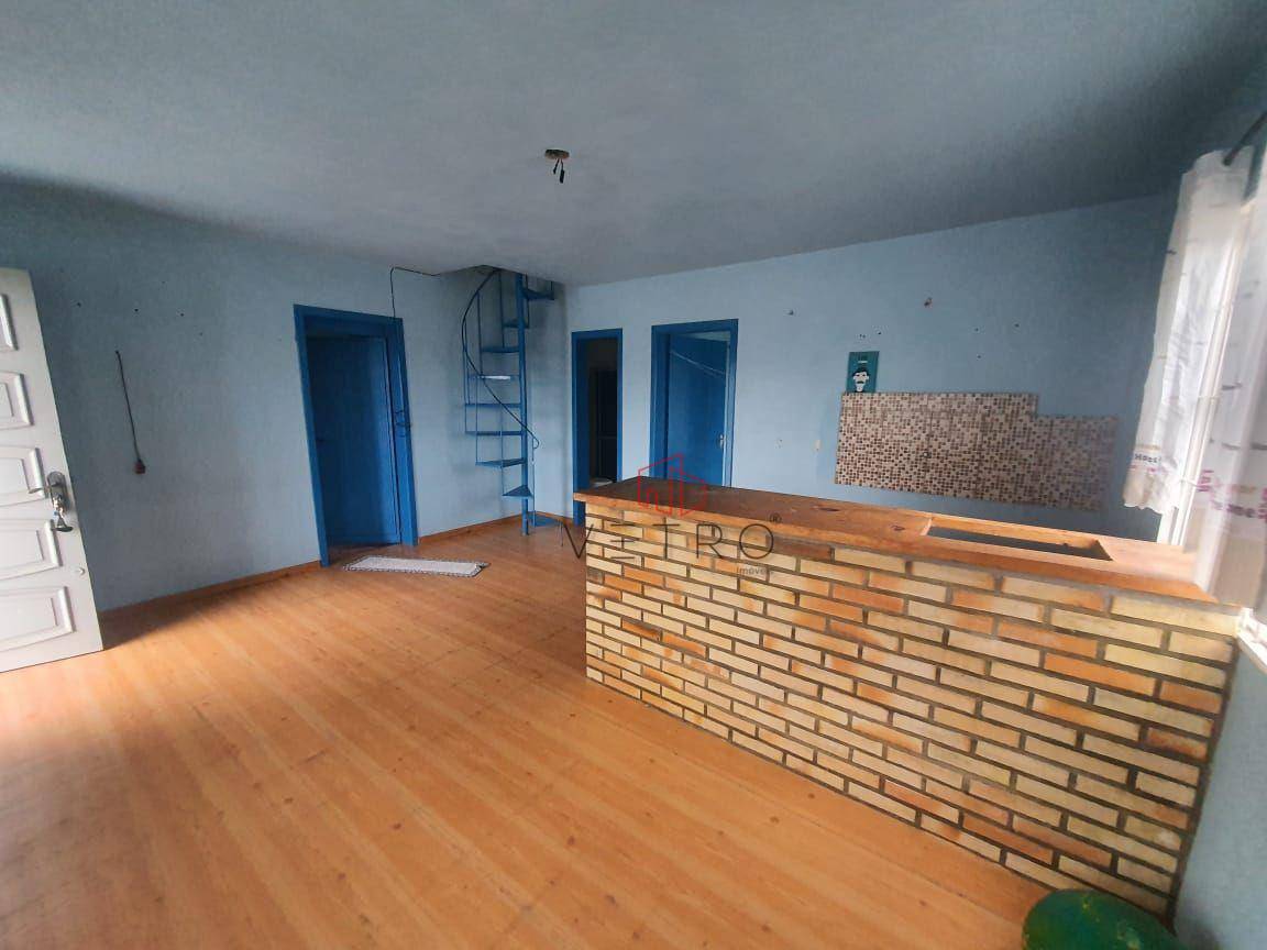 Casa à venda com 4 quartos, 180m² - Foto 9