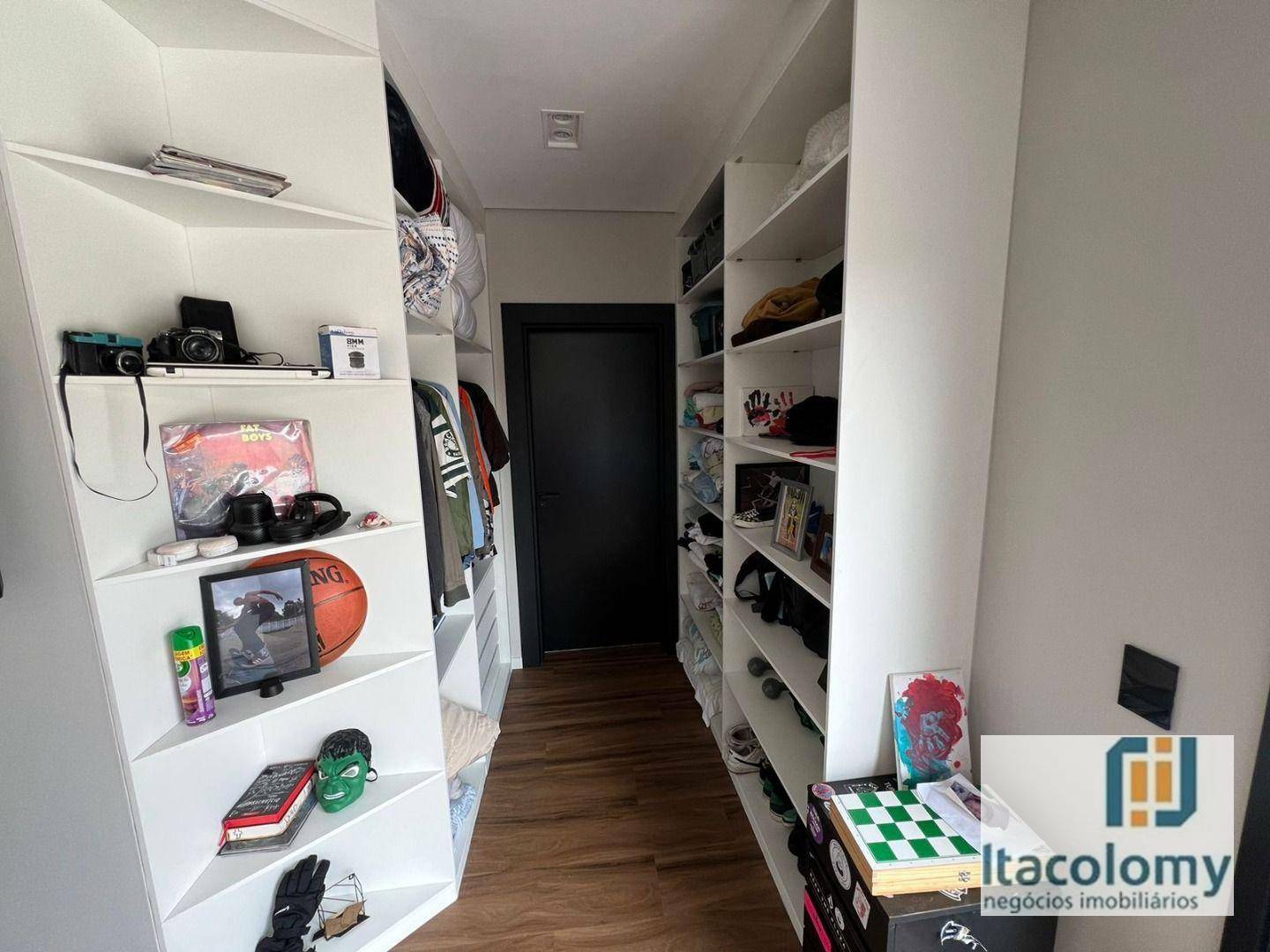 Casa de Condomínio à venda com 4 quartos, 380m² - Foto 18