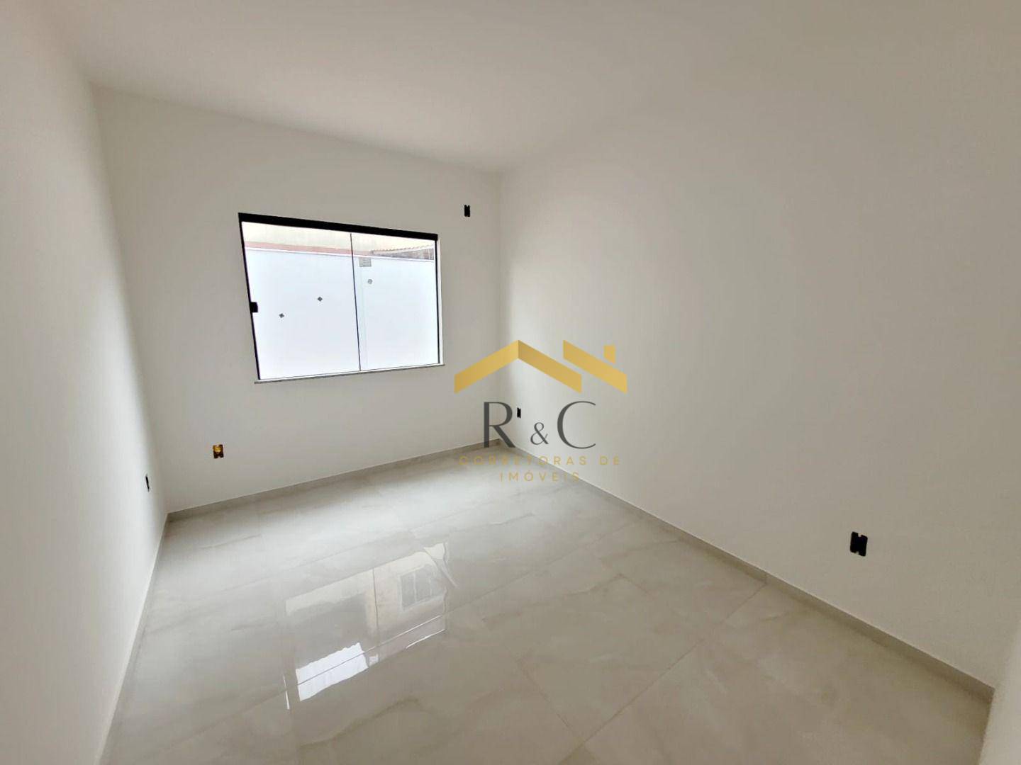 Casa à venda com 3 quartos, 71m² - Foto 11