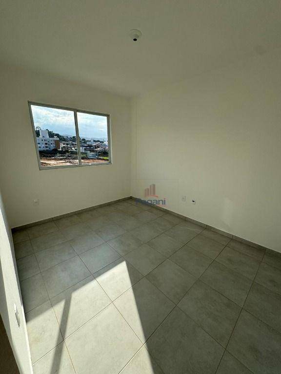 Apartamento à venda com 2 quartos, 50m² - Foto 5