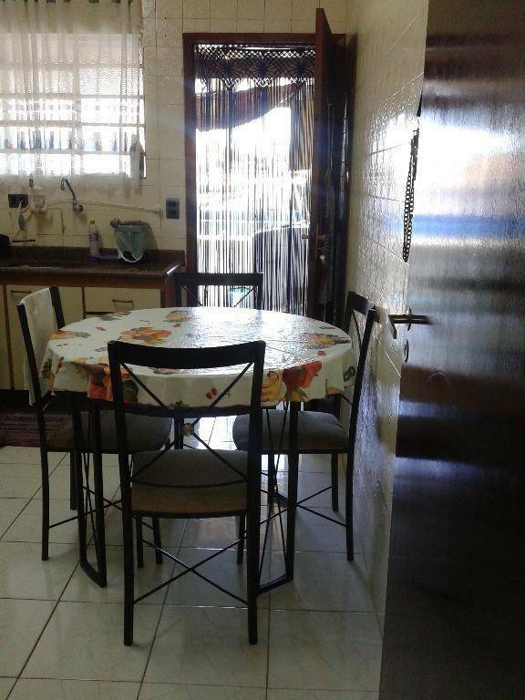 Sobrado à venda com 2 quartos, 160m² - Foto 6